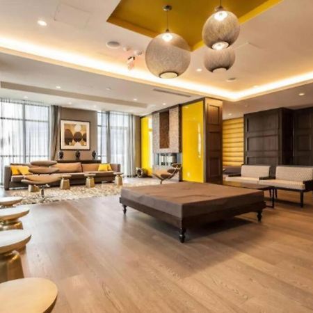 Metropolis Loft - Cn Tower Apartment Toronto Luaran gambar